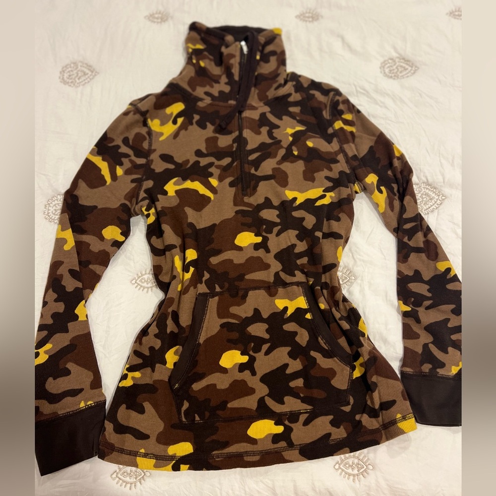 Y2K Ralph Lauren Camouflage Hoodie in Brown and Yellow size L perfect condition